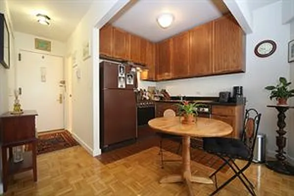 Sold by Douglas Elliman | media 10