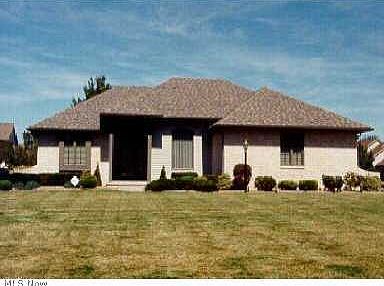 1st image of 610 Chestnut Ln