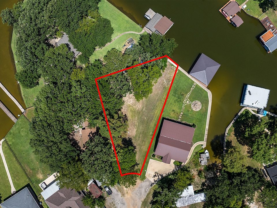 1st image of 122 Dowdy Ln