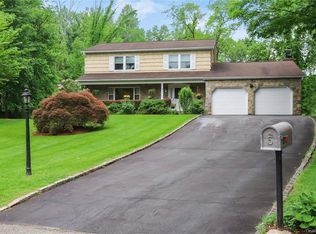 5 Frank Guichad Ct, Cortlandt Manor, NY 10567