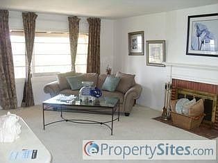 2nd image of 3681 Dorisa Ave