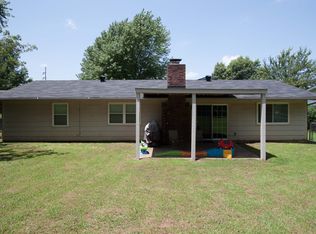 2204 S 26th Pl, Muskogee, OK 74401