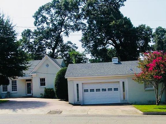 5th image of 3515 Wood St