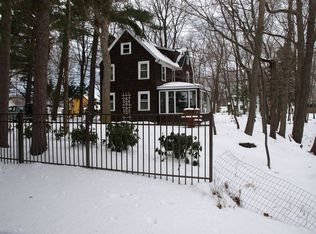 202 Peart Ave, Rochester, NY 14622