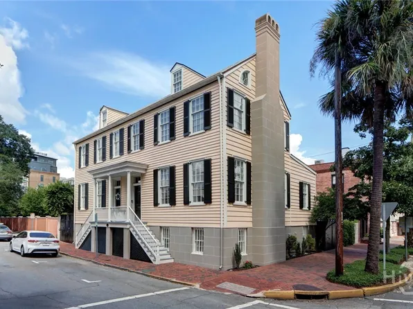 326 E Bryan Street, Savannah, GA 31401