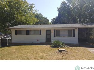 1804 Hudson Rd, Saint Louis, MO 63136