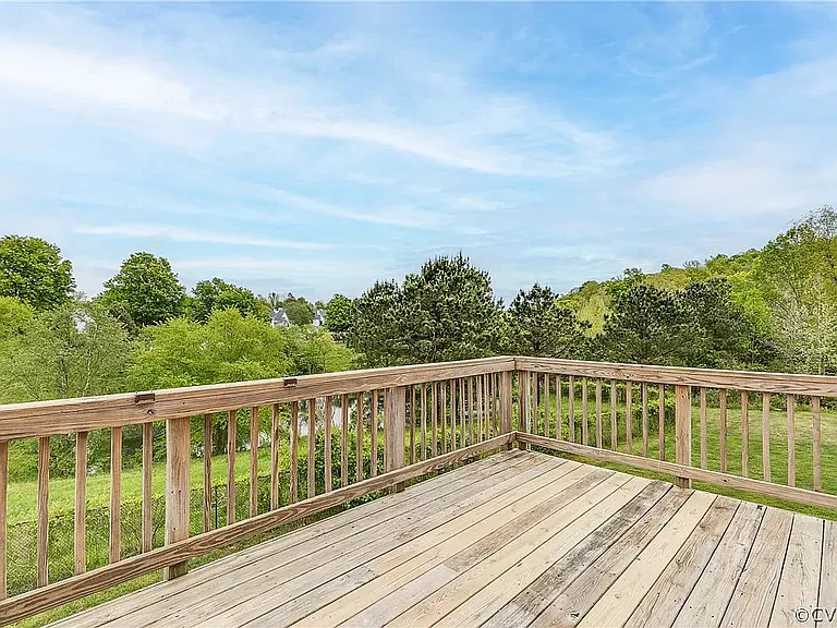 4827 Sapphire Dr — Photo 5