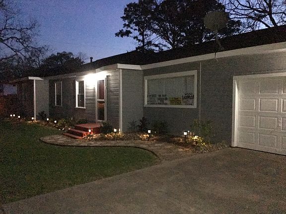 4th image of 1500 Brazosport Blvd N