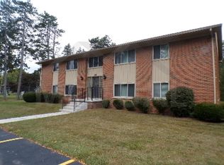 345 Granger Rd APT 1, Ortonville, MI 48462
