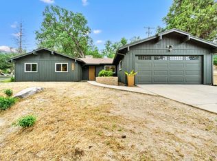 49702 Road 427, Oakhurst, CA 93644
