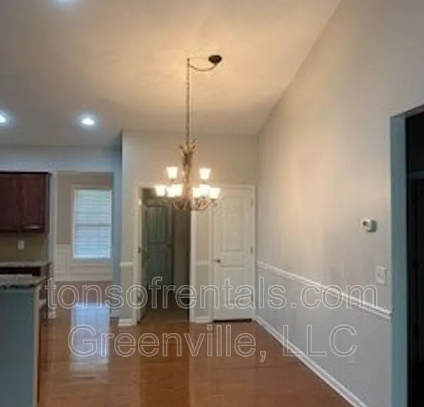 205 Silver Hawk Dr — Photo 5