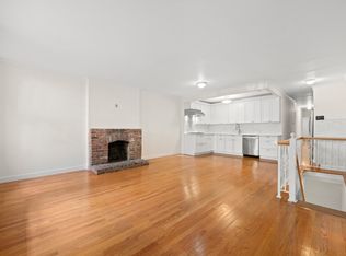 316 W 71st St, New York, NY 10023