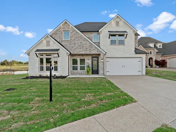 1703 Carnoustie Dr, Ennis, TX 75119