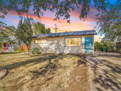 960 Paris Street, Aurora, CO, 80010