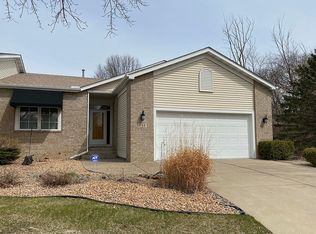 788 Monet Ct, Mendota Heights, MN 55120