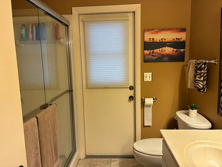 1319 Vermeer Dr — Photo 24