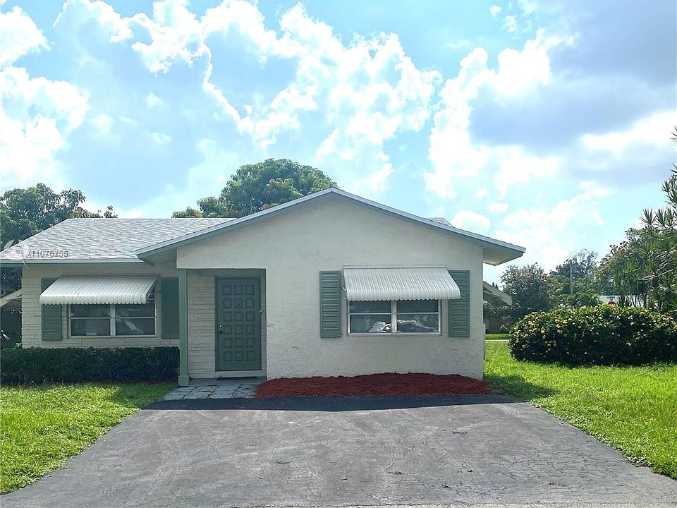 1st image of 7606 NW 67th Ave