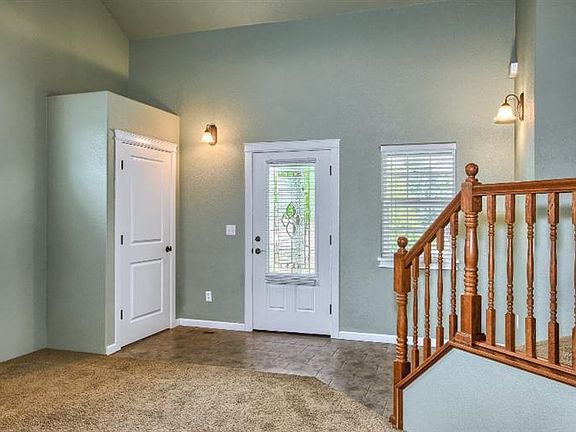 4th image of 529 Antilles Ln