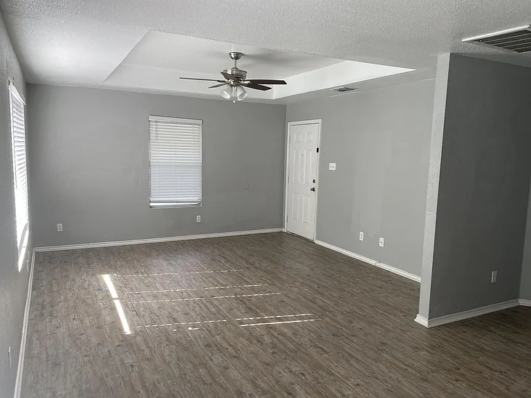 1707 Dawson St #1101 — Photo 23