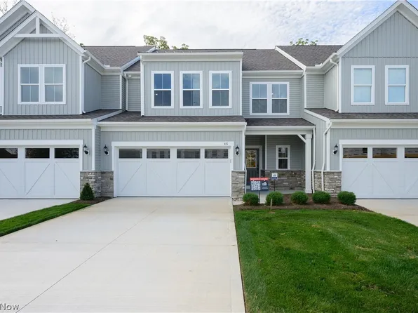 651 S Port Dr, Avon Lake, OH 44012