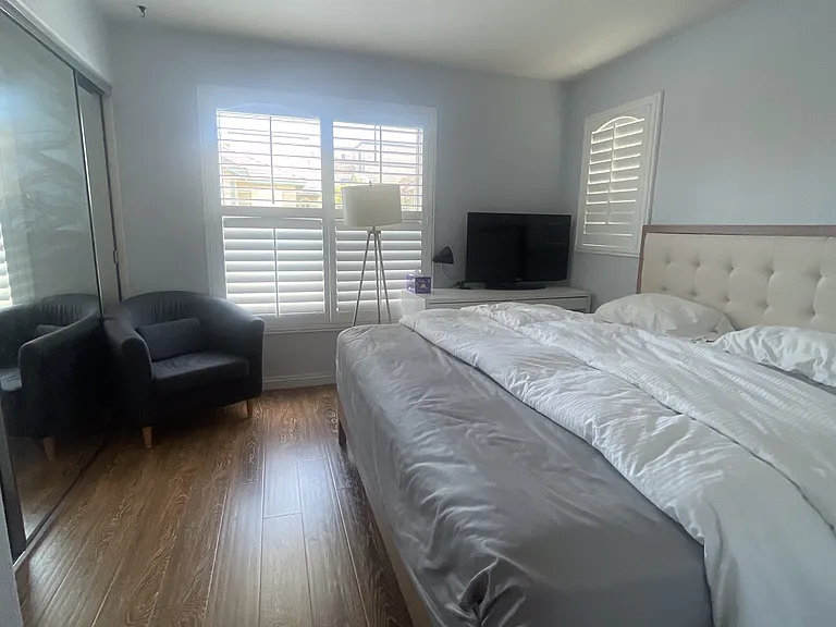 615 E Plumeria Ct — Photo 2