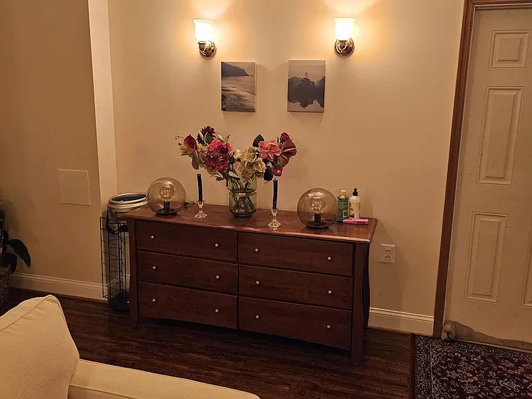 8067 Winstead Manor Ln — Photo 3