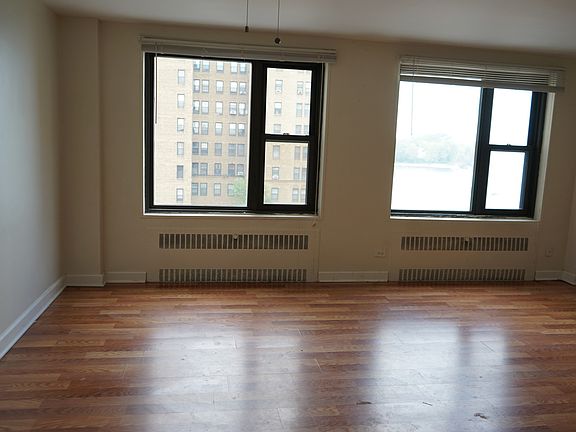 5th image of 7355 S South Shore Dr APT 508