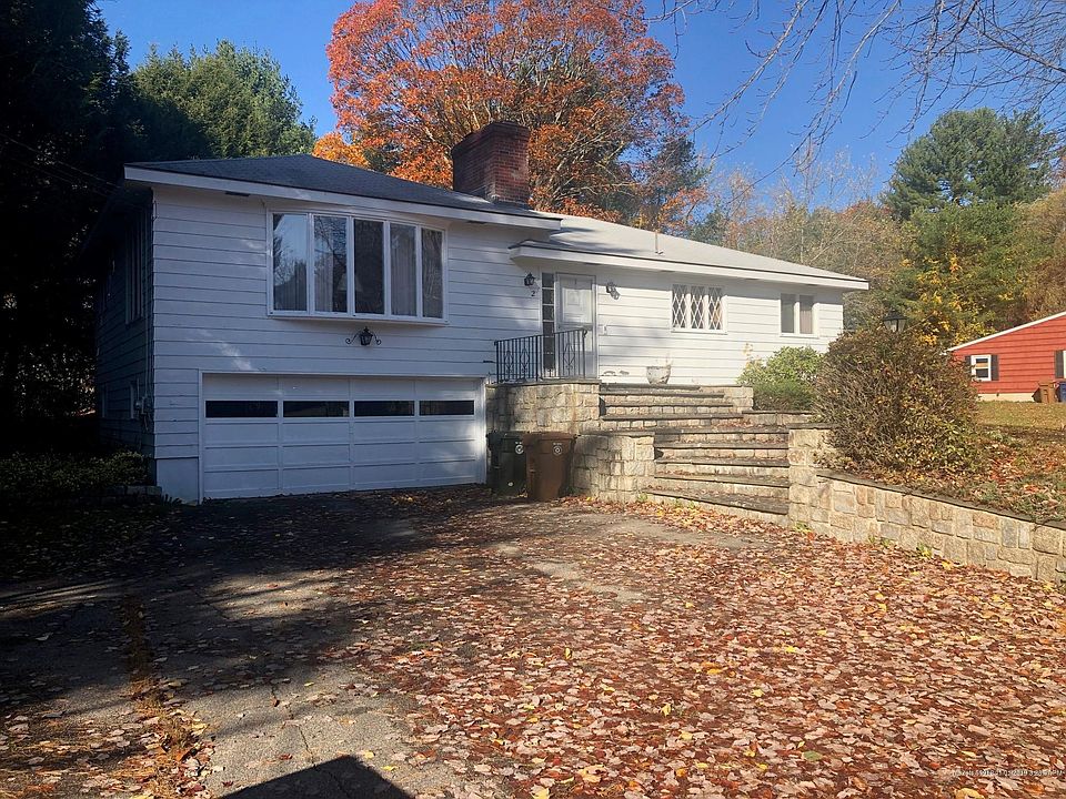 1st image of 2 Wildwood Dr