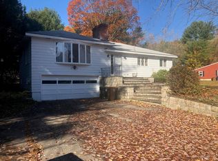 2 Wildwood Dr, Saco, ME 04072