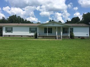 1422 Rue Hammer Rd, Cedar Grove, TN 38321