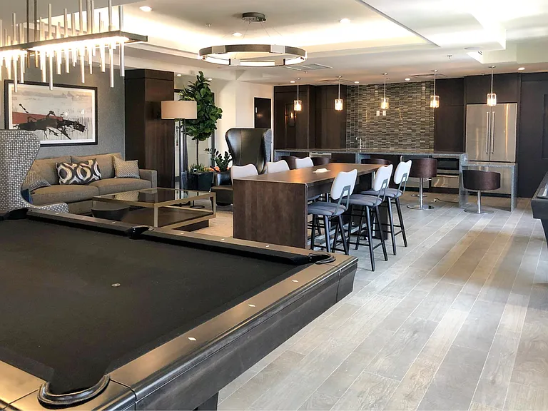 Mizner Park Apartments — Photo 9