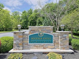 58 Cobblestone Ln, Middletown, NY 10940