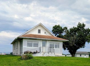 385 Jackson School Rd, Oxford, PA 19363