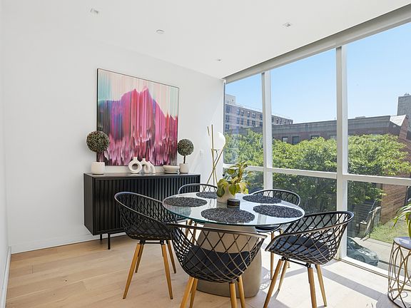 4th image of 313 W 121st St #2