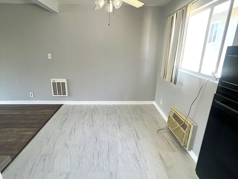 7318 Newlin Ave #7 — Photo 2