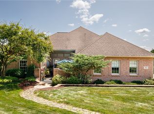 9100 Lucia Ln, North Huntingdon, PA
