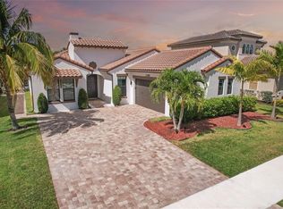 11555 NW 82nd Ct, Parkland, FL 33076