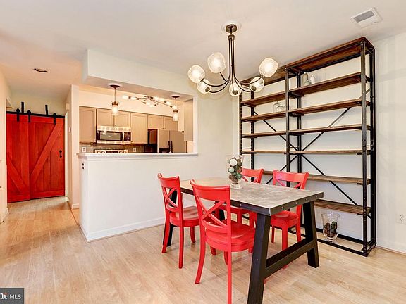 5th image of 5920 Barbados Pl #12