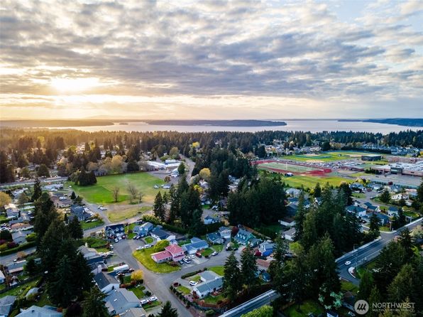 10927 102nd Avenue SW, Lakewood, WA 98498