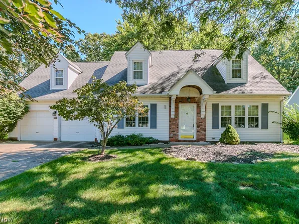 7687 Kittery Ln, Mentor, OH 44060