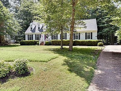 2nd image of 205 E Tazewells Way