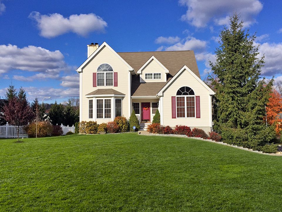 1st image of 1376 High Point Dr