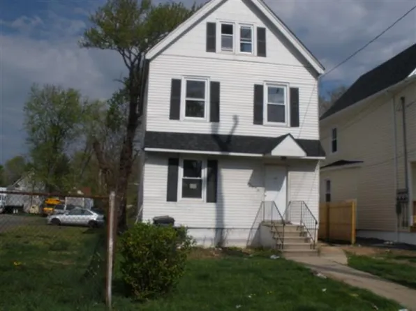 70 Wood Ave, Woodbridge Twp., NJ 08830