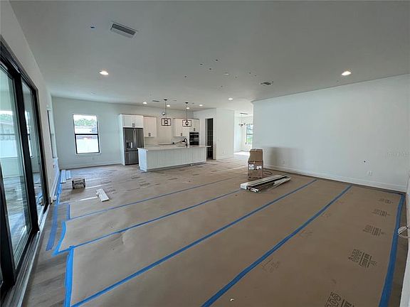 5th image of 3309 W Price Ave