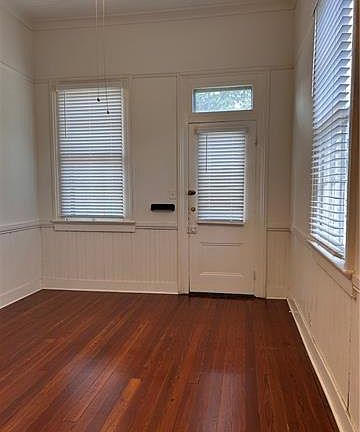 3rd image of 217 Lavoisier St