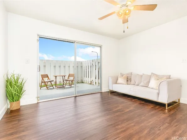94-733 Paaono St APT G3, Waipahu, HI 96797