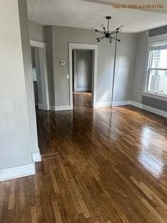3rd image of 207 East St