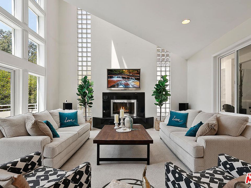 1st image of 3901 Alta Mesa Dr