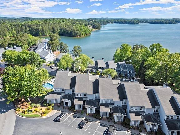 2nd image of 2300 Habersham Marina Rd Unit 102