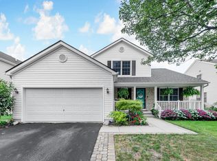 160 Hayfield Dr, Delaware, OH